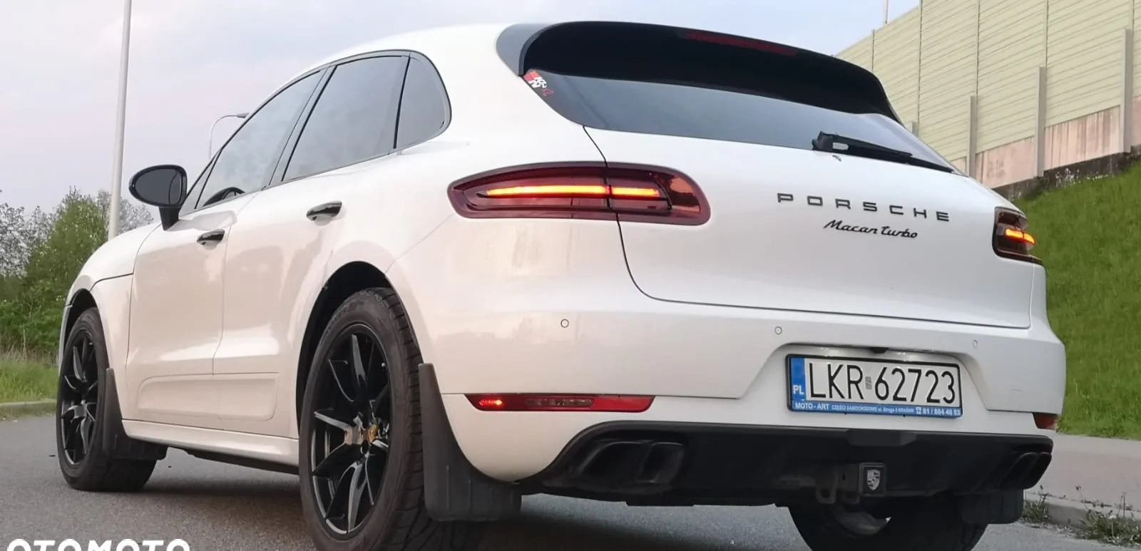Porsche Macan cena 138000 przebieg: 86000, rok produkcji 2015 z Lublin małe 301